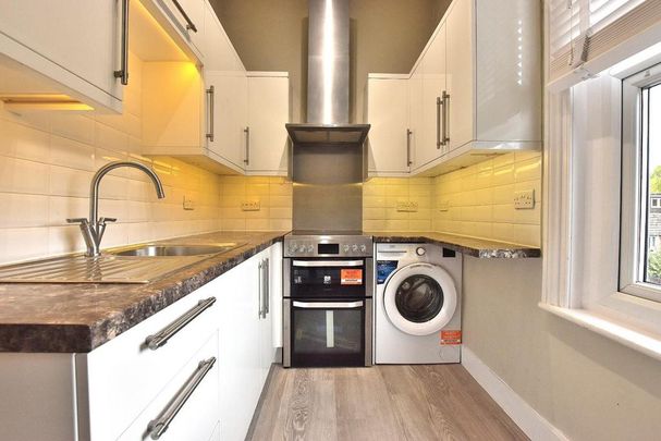 2 bedroom apartment to rent - Photo 1
