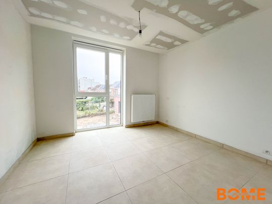 Appartement te huur in Eeklo - Photo 1