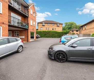 Church Street, Twyford, Reading, RG10 - Photo 1