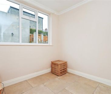 2 bedroom bungalow to rent - Photo 6