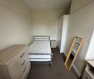 Siward Street, Hull Road - P2088 - Photo 5