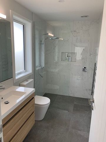 Like New, 3 Bedroom home in Nga Roto Estate - Photo 4