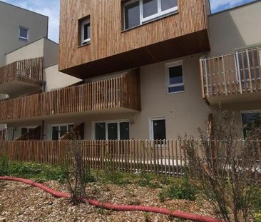 Louer appartement 3 pièces de 64 m² - Photo 3