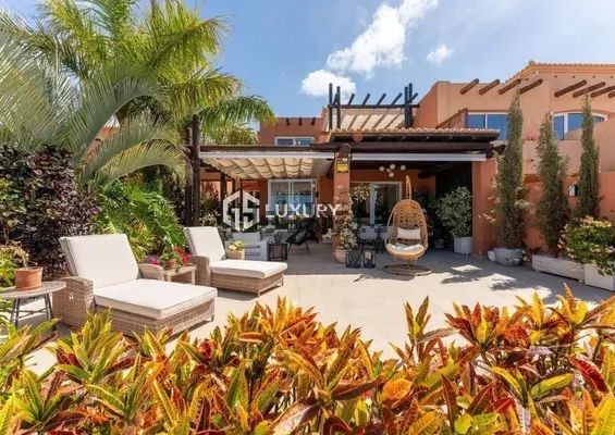 Alquiler de casa o chalet independiente en Calle Arigue