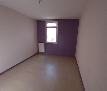 Appartement T3 à louer - GRENOBLE – 9 allée du jardin hoche - Photo 3