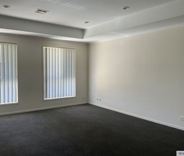 Stunning family home - Photo 2