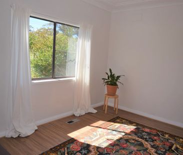 52 Barton Street, Katoomba, NSW 2780 - Photo 5