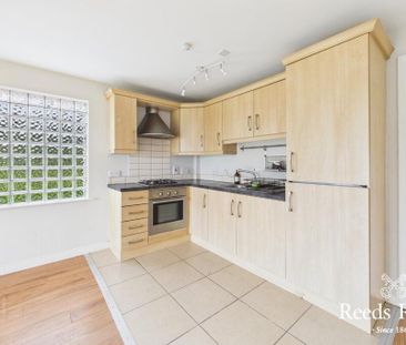 2 Rhanbuoy Gardens, Holywood, BT18 0GA - Photo 5