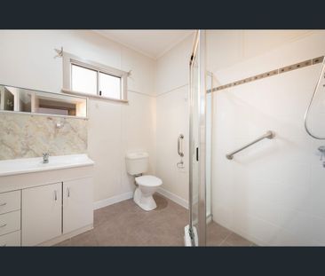 15 Beirne St, South Toowoomba, Qld 4350 - Photo 5