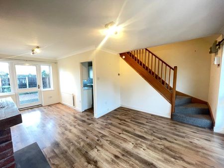 2 bedroom house to rent Station Road, Duffield, DE56 - Photo 2