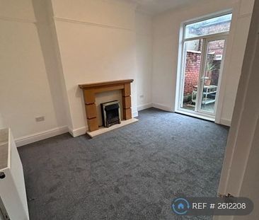 3 bedroom terraced house to rent - Photo 3