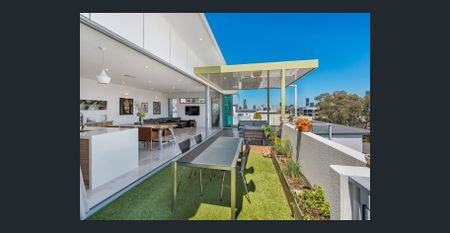 Superior Penthouse in Kelvin Grove Urban Village - Photo 2