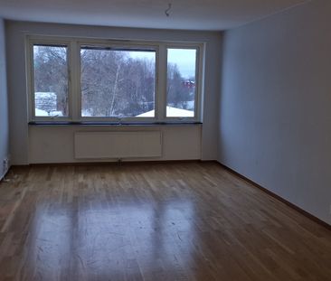 Rundvägen, Flen - Photo 1