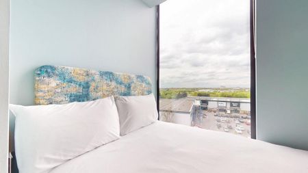 Studio to rent - Photo 2