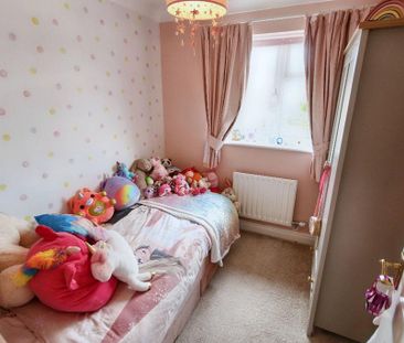 3 bedroom detached house to rent - Photo 4