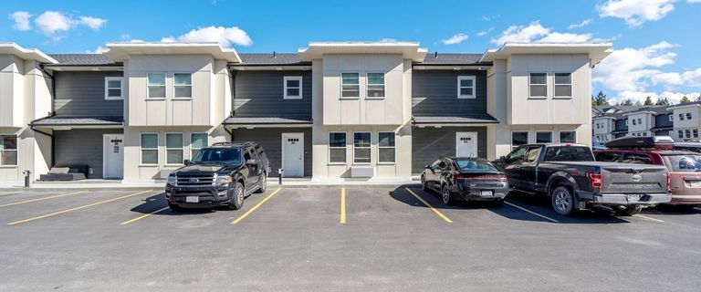 Rockyview Place Townhomes | 804 Innes Avenue, Cranbrook - Photo 1