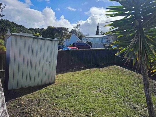 Charming 3BR Northcote Haven - Photo 1