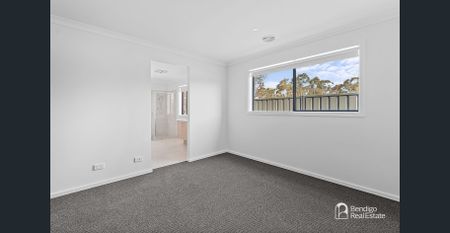 Contemporary Comforts and Modern Living - Photo 2