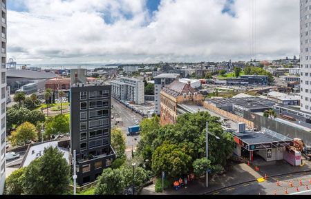 City Centre, 2 bedrooms - Photo 5