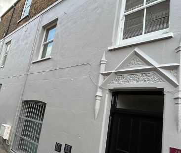 Queen Street, Ramsgate, CT11 9ER, Kent - Photo 3