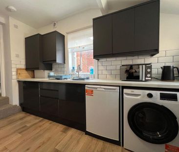 1 bedroom property to rent - Photo 6