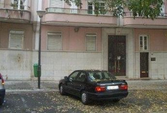 Quarto moderno Lisboa av Roma perto do IST