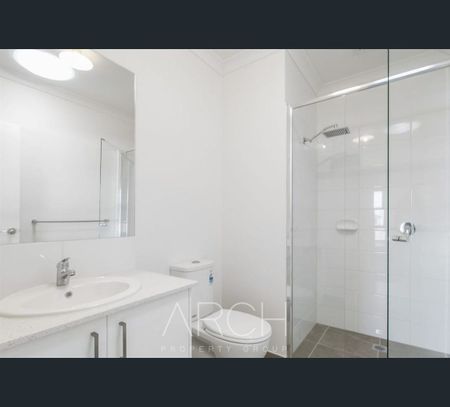 36 Everard Avenue, Clyde North, Vic 3978 - Photo 3