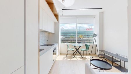 Studio to rent - Photo 5