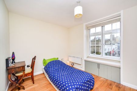 Bristol Road, Brighton - Photo 5