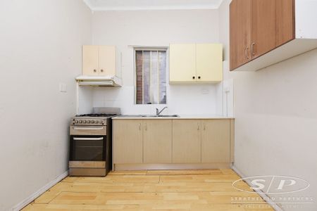 One bedroom unit - Photo 2