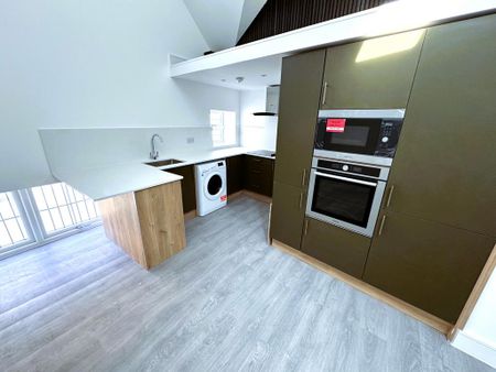 2 bedroom townhouse to rent - Photo 3