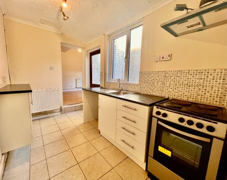 10 Rosebank Street, Belfast, BT13 3HN - Photo 5