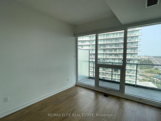 For Lease - 115 Mcmahon Drive Unit# 3608, Toronto, Ontario - Photo 1