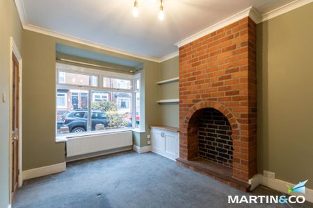 3 bedroom terraced house to rent - Photo 2