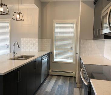 2 Bedroom Condo For Rent In Harvest Hills. Heat & Water Included - Photo 6