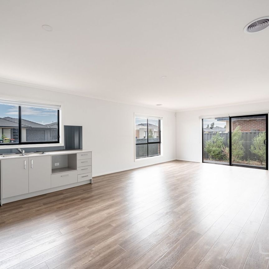 Modern Family Living in Prime Location - Photo 1