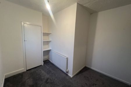 Main Street - Photo 4