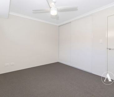 BRAND NEW DUPLEX LIVING | STYLISH 2 BEDROOMS NEAR TUCKEY COVE - Photo 1
