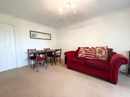 2 Bedroom Apartment To Let - Photo 3
