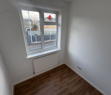 Larch Road - Photo 2