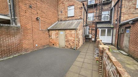 2 bedroom duplex to rent - Photo 2