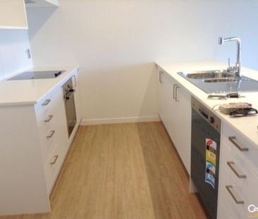 Flat Bush - Photo 2