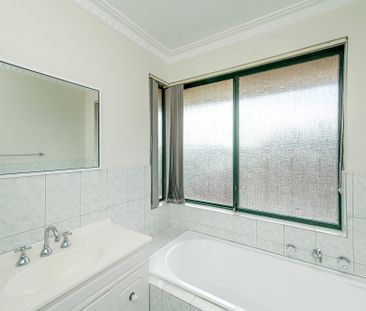 21C Hertha Place, Innaloo WA 6018 - House For Rent | Domain - Photo 4