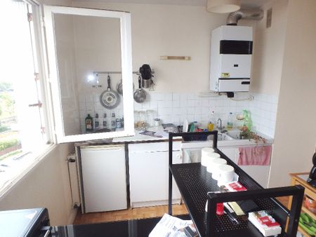 Location Appartement 1 pièce 24m² - Photo 3