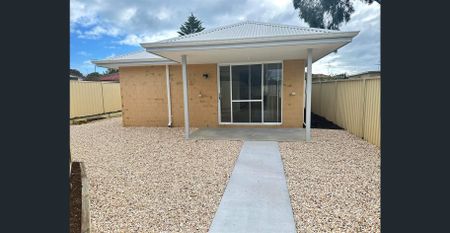 Modern Granny Flat for Rent – 52A Waldron Blvd, Greenfields - Photo 4