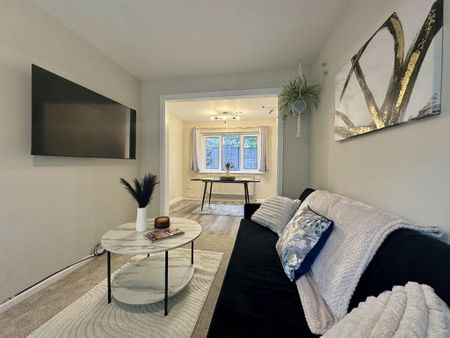 3 bedroom house to rent - Photo 2