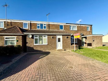 3 bedroom terraced house to rent - Photo 2