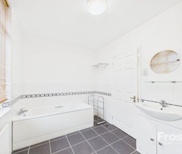 Royston Way, Slough, Berkshire,SL1 - Photo 5