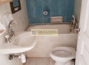 Κτίριο για ενοικίαση - Αρτέμιδα (Λούτσα) - Photo 1