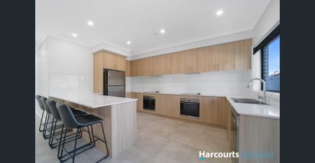 Convenient Living! - Photo 4